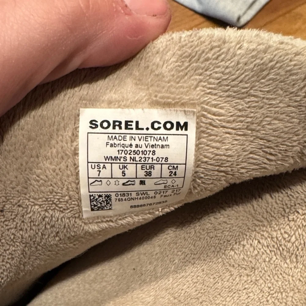 Sorel Rylee II Gray Suede Boots Women’s Size 7 Knit Trim Ankle Booties